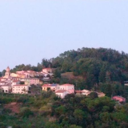 Villa Casafiorita à Mattarana Extérieur photo